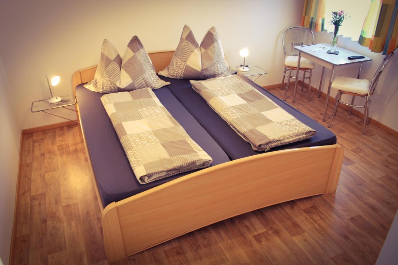 Haus Marianne Hotel Franzhausen Kültér fotó